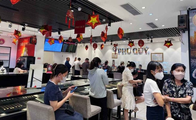 Đặt xe Tân Sơn Nhất đi Hồ Tràm